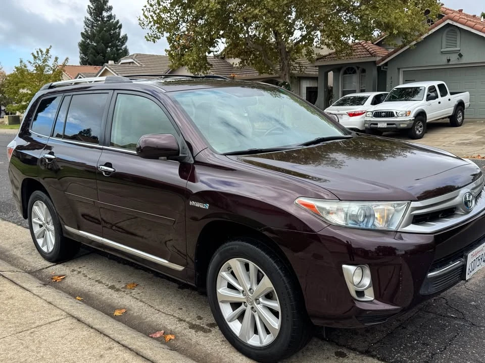 2012 Toyota Highlander - Image 3 of 17
