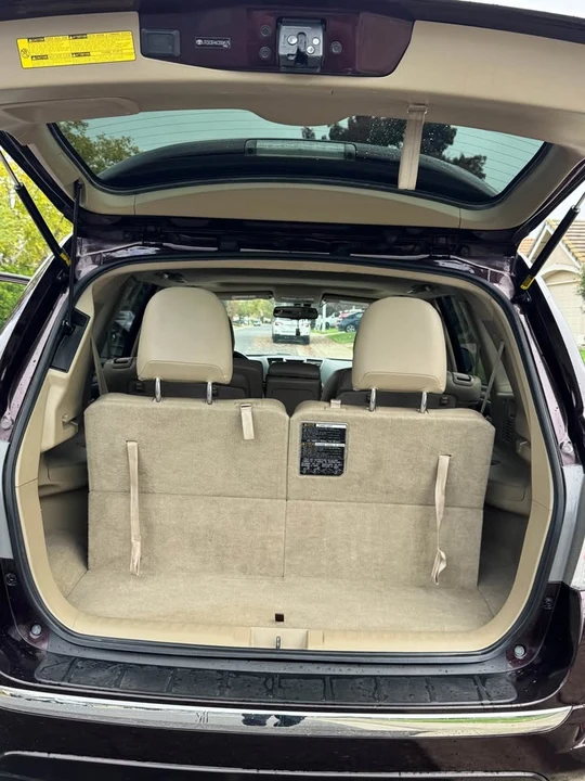 2012 Toyota Highlander - Image 15 of 17