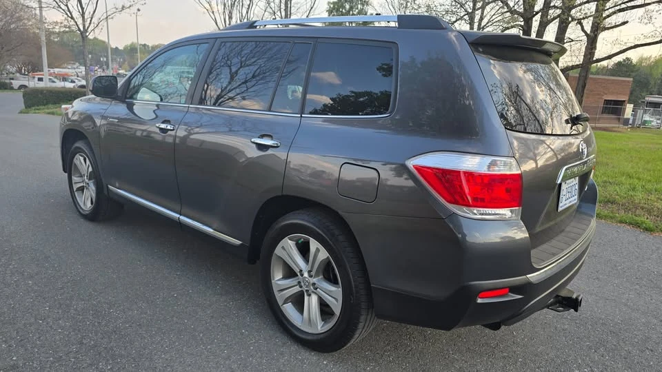 2012 Toyota Highlander - Image 5 of 20
