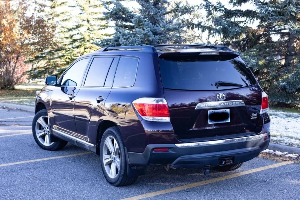 2012 Toyota Highlander - Image 2 of 14