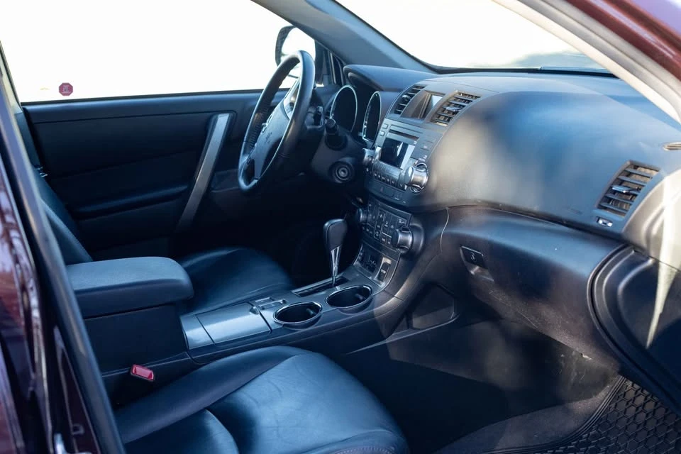 2012 Toyota Highlander - Image 5 of 14