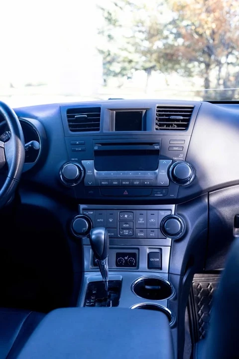 2012 Toyota Highlander - Image 6 of 14