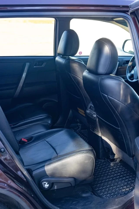 2012 Toyota Highlander - Image 4 of 14