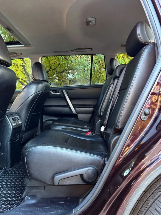 2012 Toyota Highlander - Image 14 of 14