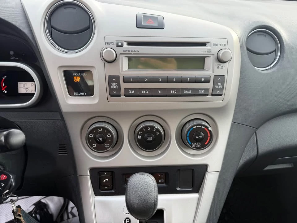 2012 Toyota Matrix 2nd Gen - Image 9 of 10