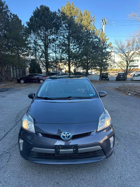 2012 Toyota Prius 3rd Gen - Image 9 of 9
