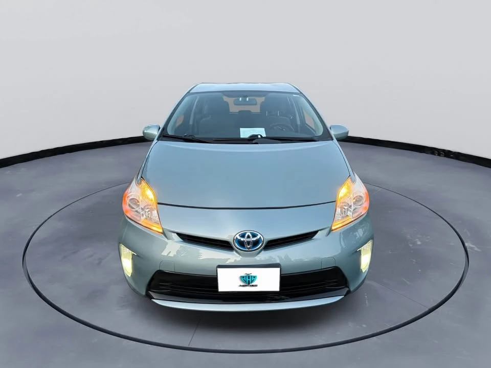 2012 Toyota Prius 3rd Gen - Image 3 of 20