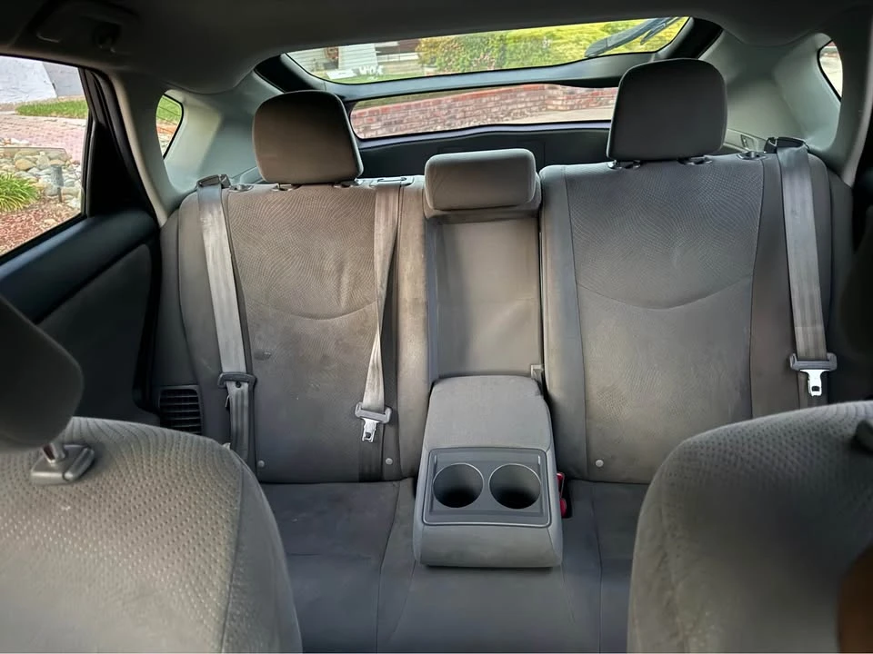 2012 Toyota Prius 3rd Gen - Image 19 of 20