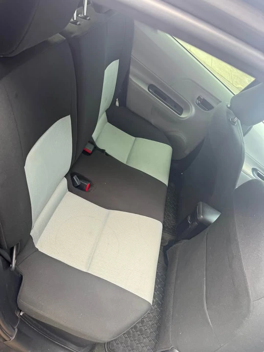 2012 Toyota Prius 3rd Gen - Image 11 of 12