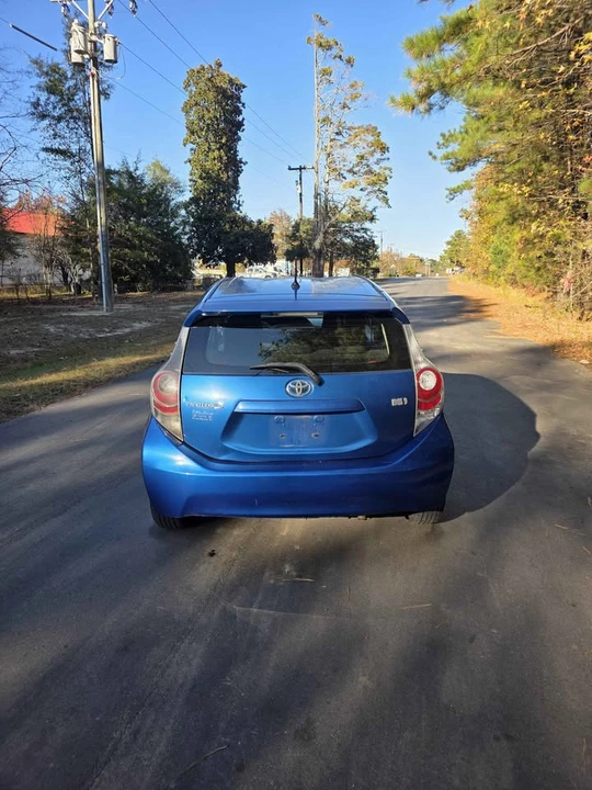 2012 Toyota Prius 3rd Gen - Image 6 of 14