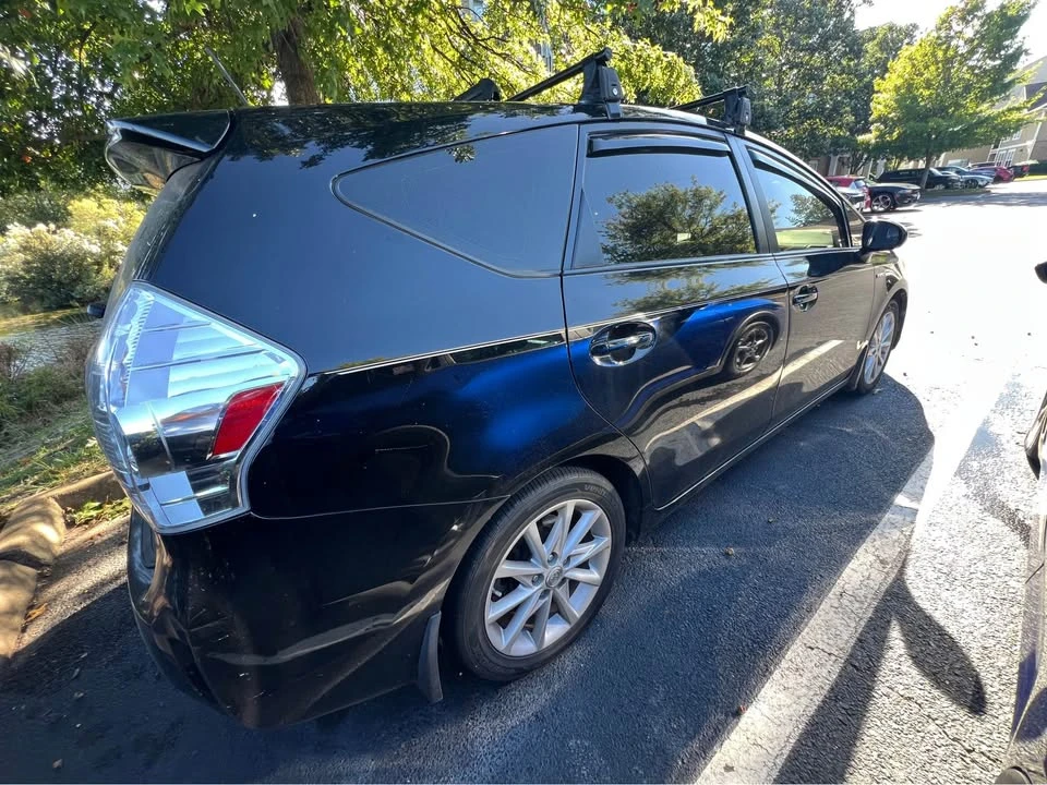 2012 Toyota Prius 3rd Gen - Image 3 of 12