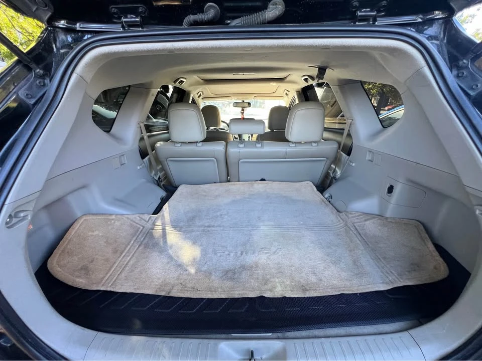 2012 Toyota Prius 3rd Gen - Image 4 of 12