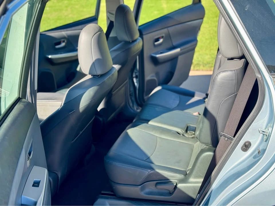 2012 Toyota Prius 3rd Gen - Image 9 of 20