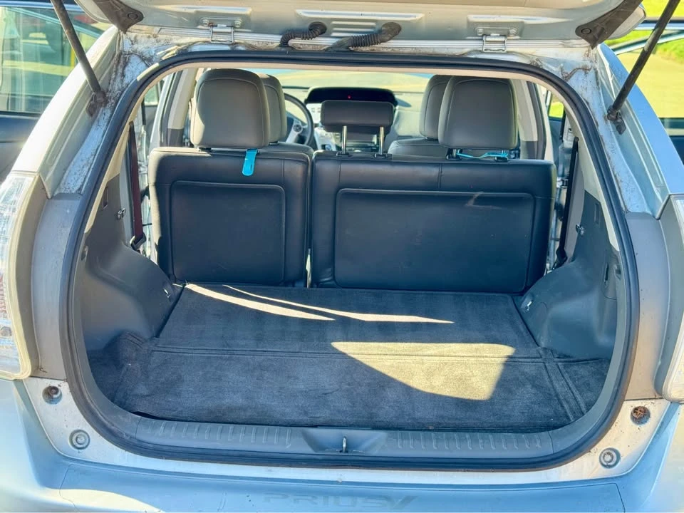 2012 Toyota Prius 3rd Gen - Image 7 of 20