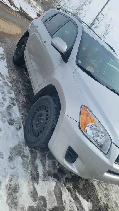 2012 Toyota RAV4 3rd Gen - Image 2 of 9