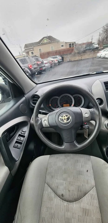 2012 Toyota RAV4 3rd Gen - Image 15 of 17
