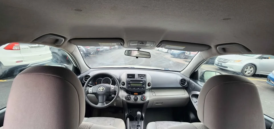 2012 Toyota RAV4 3rd Gen - Image 12 of 17