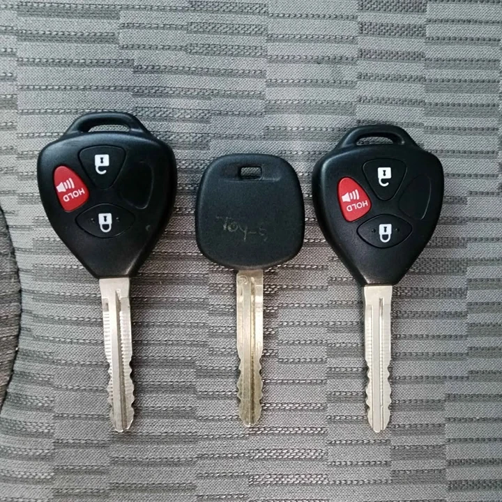 2012 Toyota RAV4 3rd Gen - Image 10 of 15