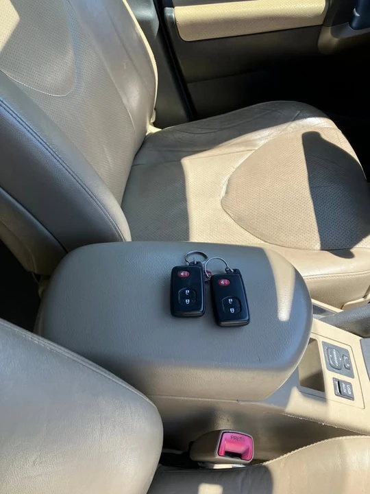2012 Toyota RAV4 3rd Gen - Image 10 of 11