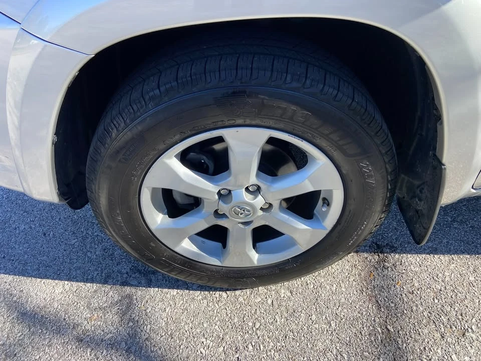2012 Toyota RAV4 3rd Gen - Image 7 of 13