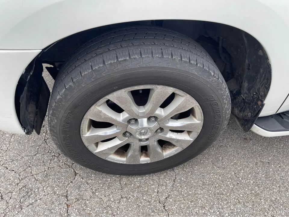 2012 Toyota Sequoia 2nd Gen - Image 8 of 20