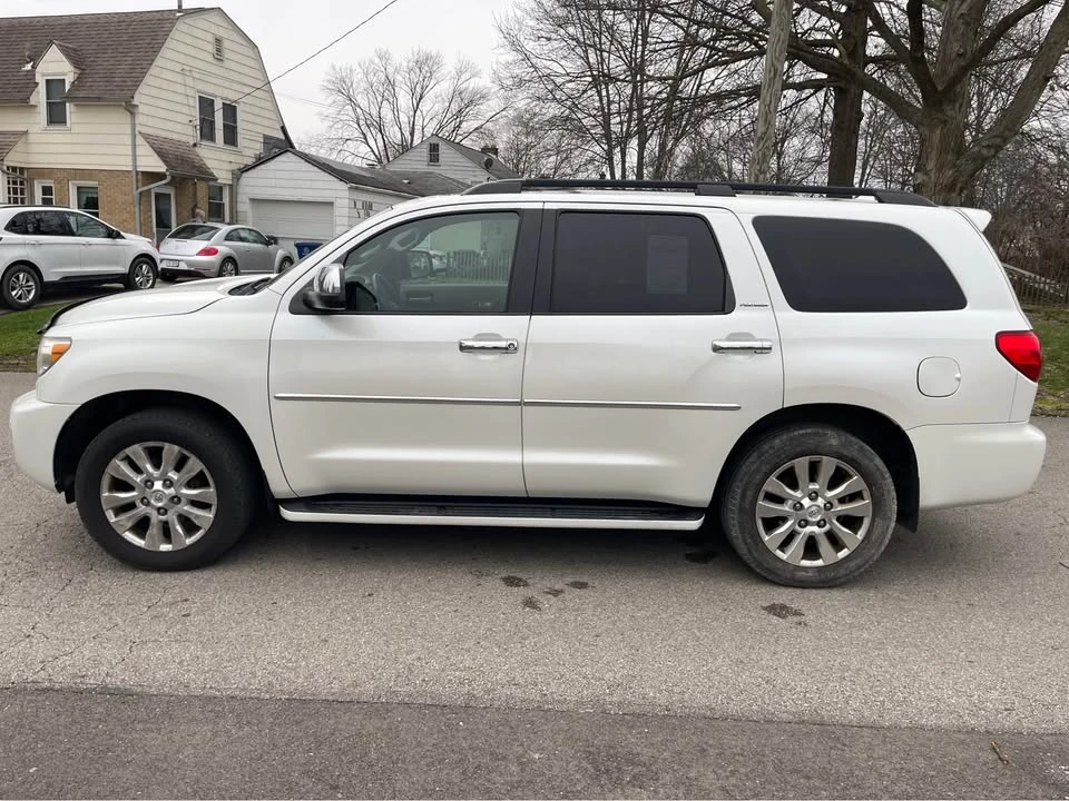 2012 Toyota Sequoia 2nd Gen - Image 9 of 20