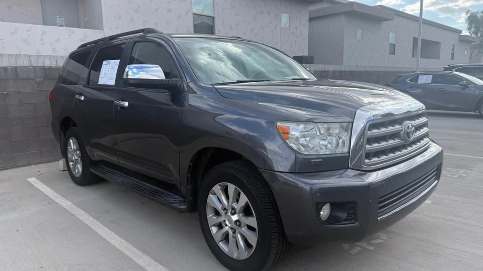 2012 Toyota Sequoia 2nd Gen - Image 4 of 16