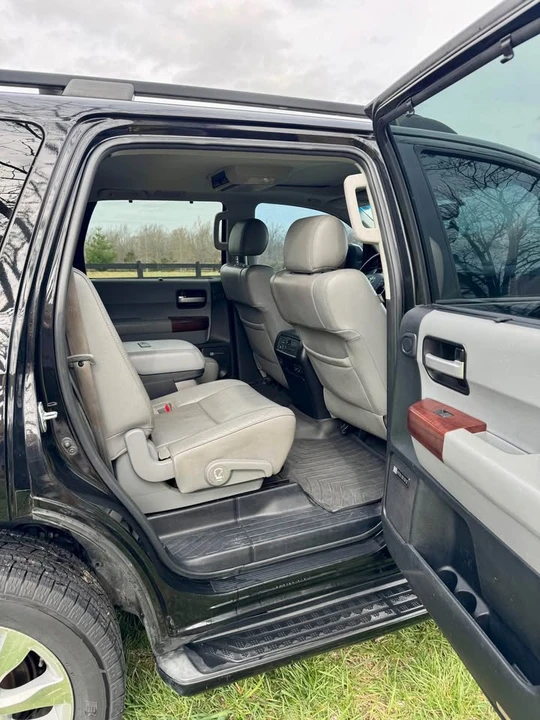 2012 Toyota Sequoia 2nd Gen - Image 8 of 12