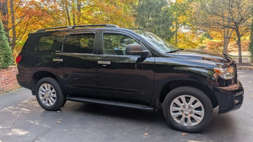 2012 Toyota Sequoia 2nd Gen - Image 3 of 12