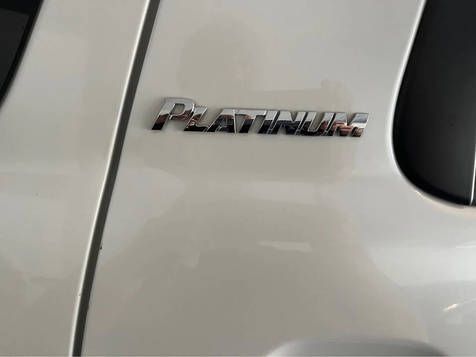 2012 Toyota Sequoia 2nd Gen - Image 17 of 18
