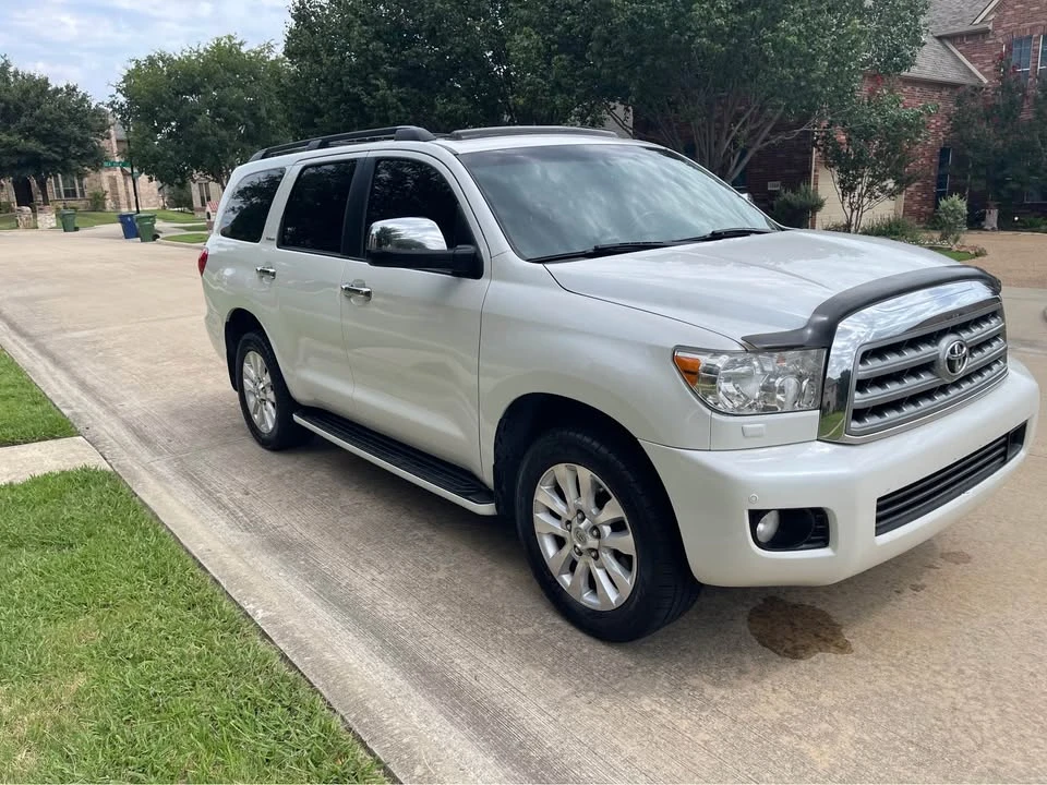 2012 Toyota Sequoia 2nd Gen - Image 2 of 18
