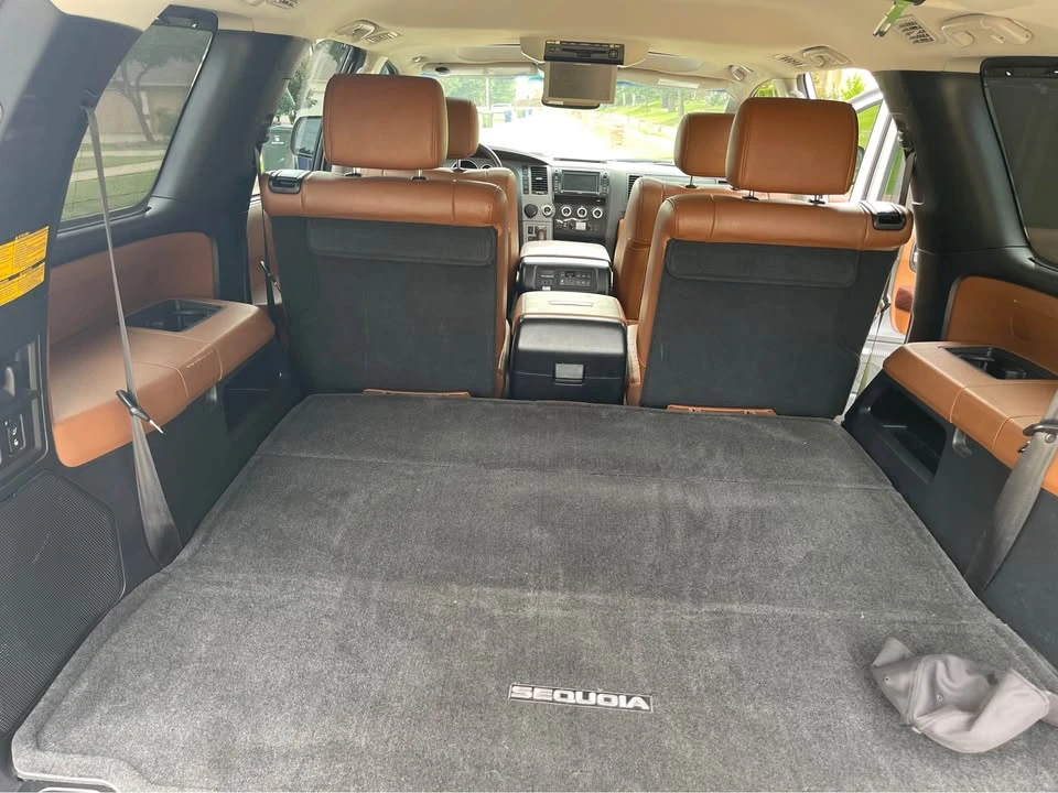 2012 Toyota Sequoia 2nd Gen - Image 11 of 18