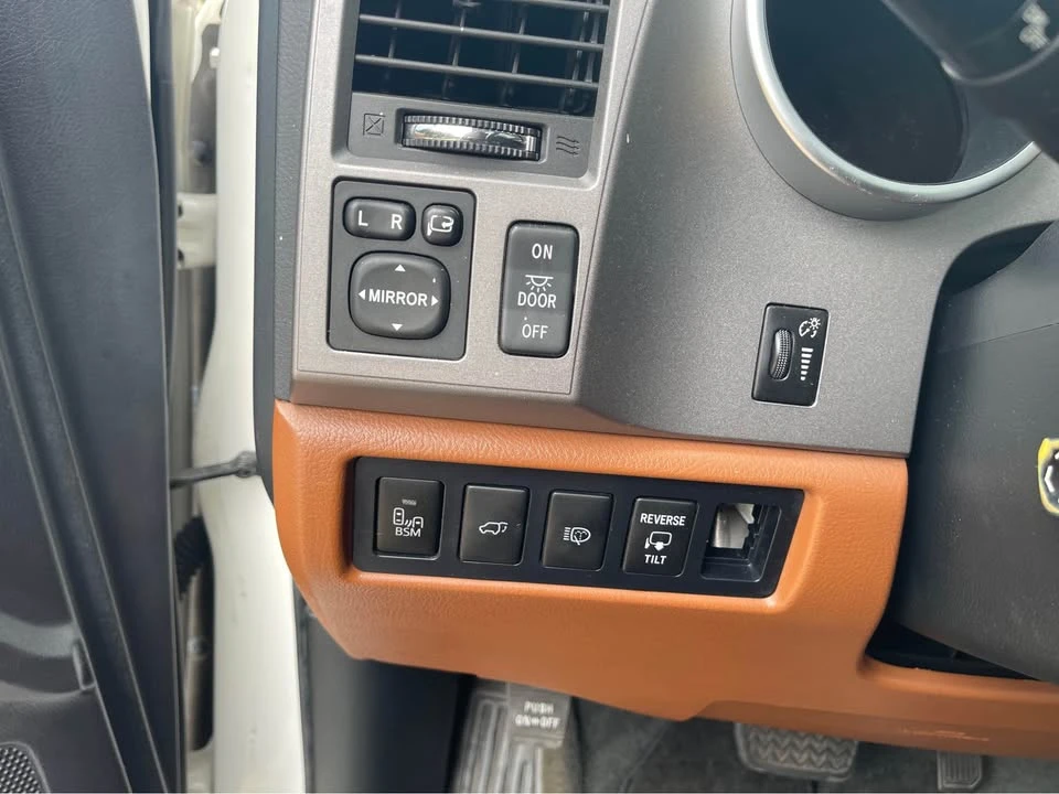 2012 Toyota Sequoia 2nd Gen - Image 14 of 18