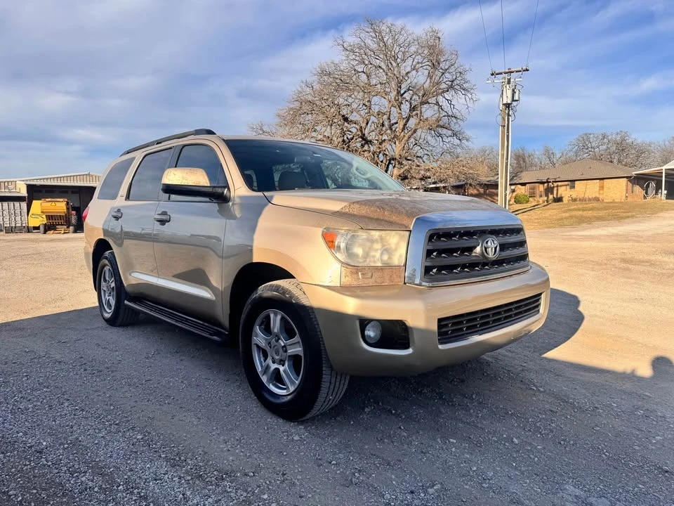 2012 Toyota Sequoia 2nd Gen - Image 2 of 17
