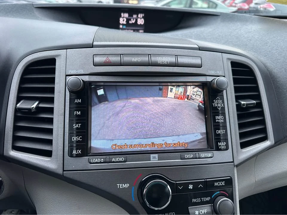 2012 Toyota Venza - Image 12 of 13