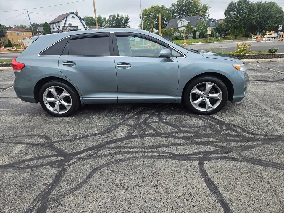 2012 Toyota Venza - Image 6 of 10