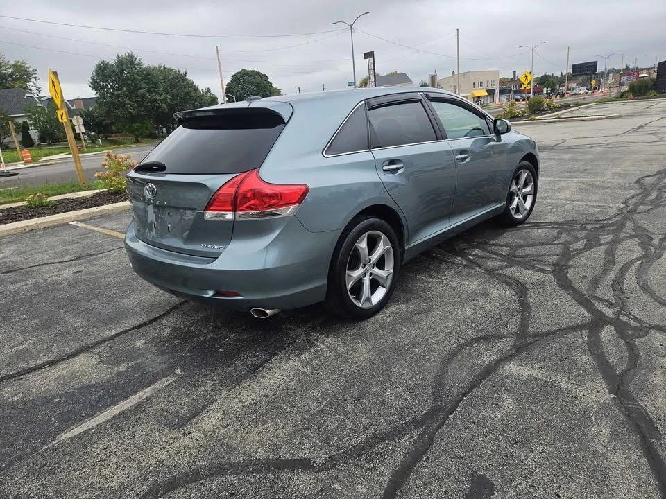2012 Toyota Venza - Image 7 of 10