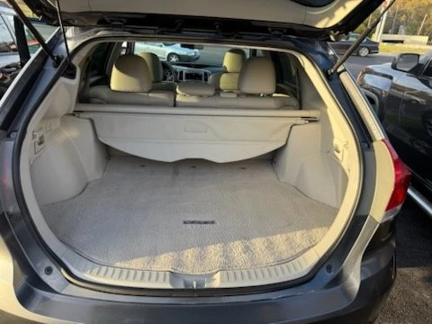 2012 Toyota Venza - Image 9 of 10