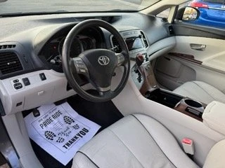 2012 Toyota Venza - Image 8 of 10