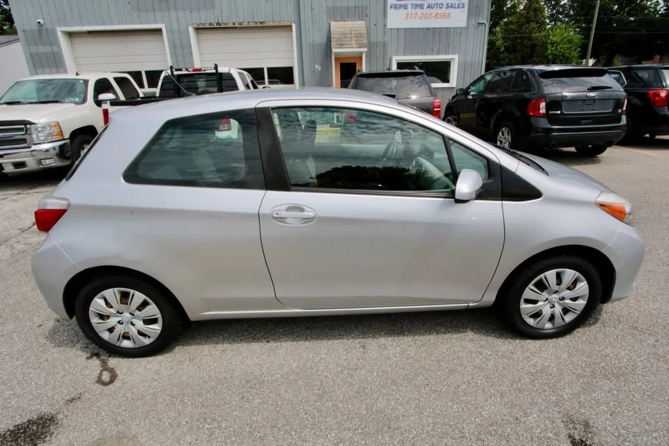 2012 Toyota Yaris - Image 7 of 16