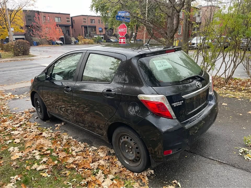 2012 Toyota Yaris - Image 3 of 7
