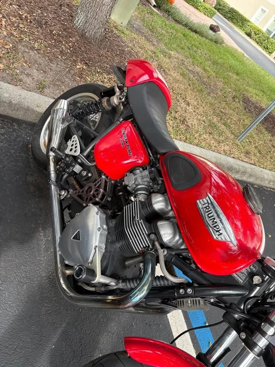 2012 Triumph Thruxton - Image 3 of 3