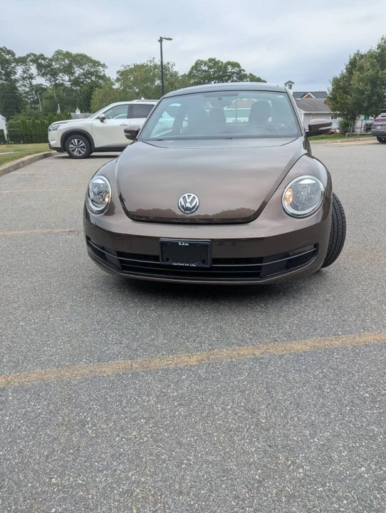 2012 Volkswagen A5 Beetle - Image 2 of 19