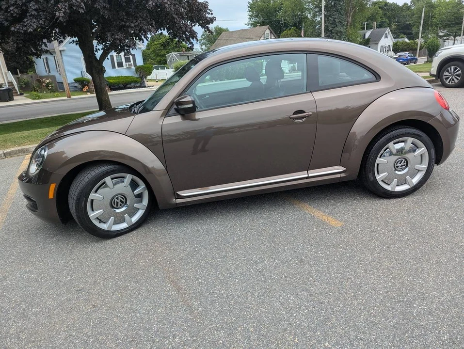 2012 Volkswagen A5 Beetle - Image 5 of 19