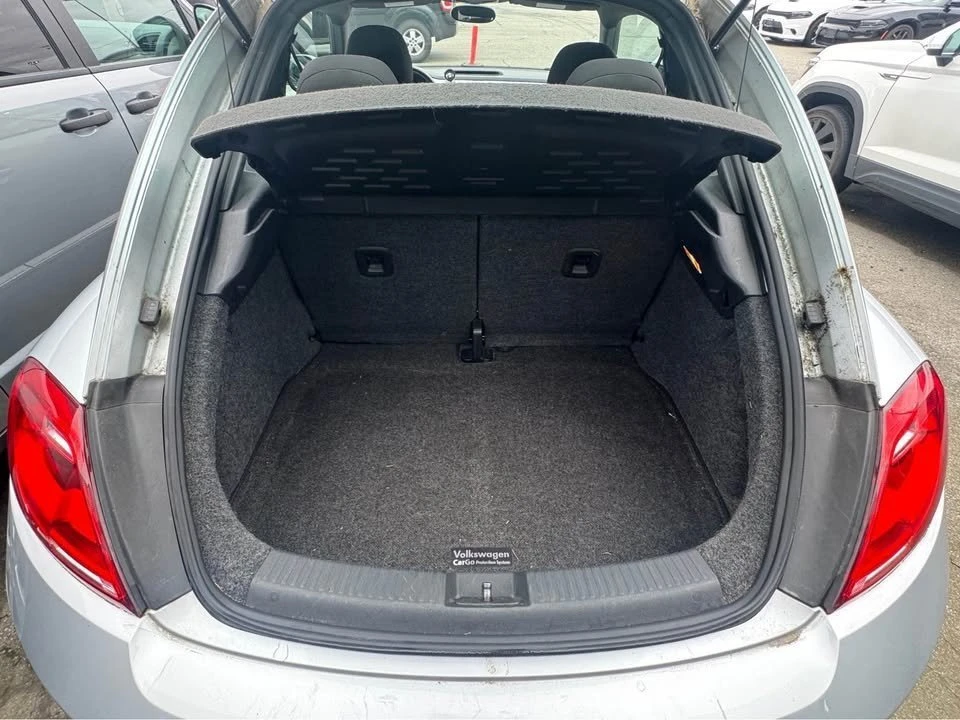 2012 Volkswagen A5 Beetle - Image 10 of 10
