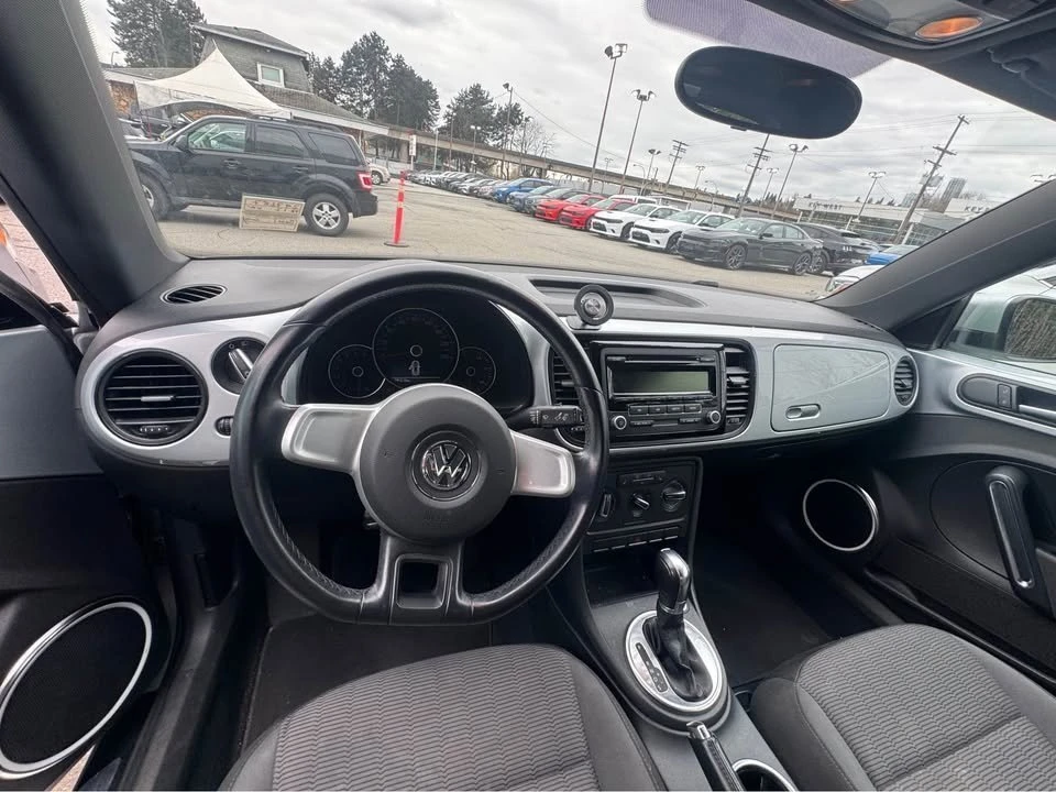 2012 Volkswagen A5 Beetle - Image 7 of 10