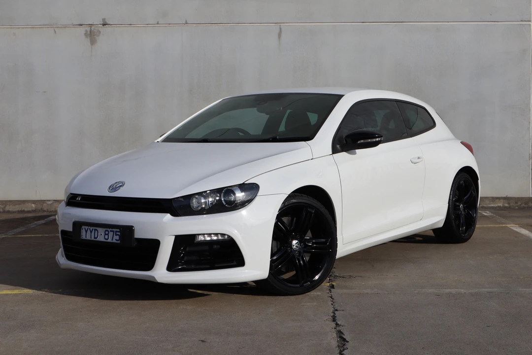 2012 Volkswagen Scirocco - Image 2 of 2