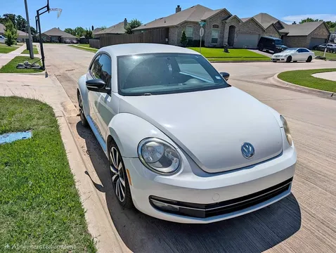 2012 Volkswagen Beetle Turbo Automatic
