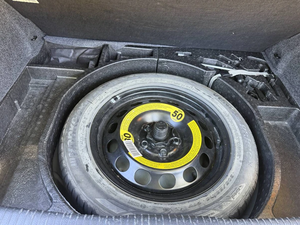 2012 Volkswagen GTI Mk6 - Image 11 of 14