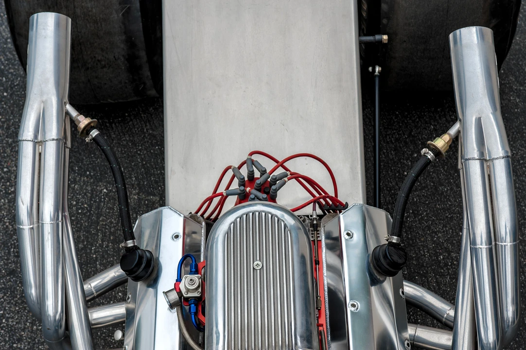 2012 - Image 14 of 31